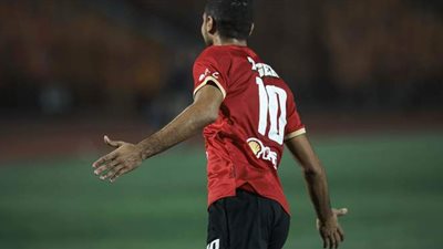 محمد شريف يسعى للتسجيل في سموحة والمنافسة على لقب هداف الدوري