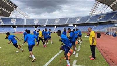 فتحي والسعيد وصبحي يقودون بيراميدز لمواجهة نكانا بالكونفدرالية