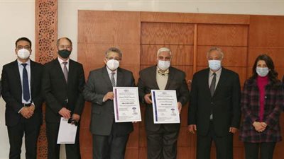 الجامعة المصرية الصينية تحصل على شهادتي أيزو في النظام الإداري وجودة التعليم
