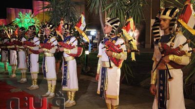 بالزي الفرعوني.. الموسيقات العسكرية تبهر الحاضرين في دار الأوبرا | فيديو وصور