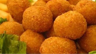 طريقة عمل كرات البطاطس.. وجبة سريعة وشهية لإفطار رمضان