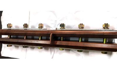 بعد صور حادث طوخ.. السكك الحديد تكشف أسباب تركيب قطع خشبية في القضبان