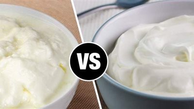 «الزبادي اليوناني» يكسب.. بروتين أعلى كربوهيدرات أقل وخال من اللاكتوز