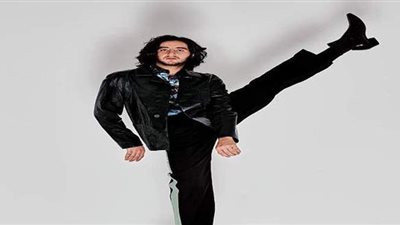 الشيخ جاكسون وحارس الذهب.. حكاية أحمد مالك من الإعلانات إلى العالمية