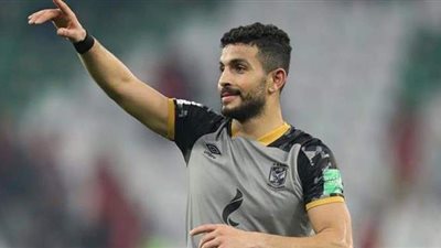 أيمن أشرف خارج حسابات الأهلى أمام إنبى