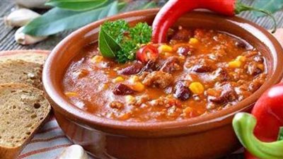 مش بالطحينة وبس.. إزاي تعملي الفول بالبسطرمة على السحور أو الإفطار | فيديو