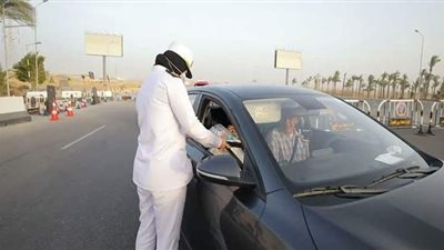 انتشار أمني مكثف على الطرق طول رمضان وتوزيع وجبات على الصائمين | فيديو