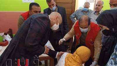 قافلة طبية لمجمع الإيواء بالزقازيق