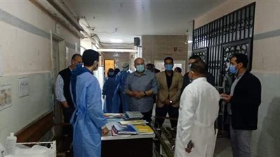 محافظ الجيزة يتفقد مستشفيي 6 أكتوبر وزايد | صور
