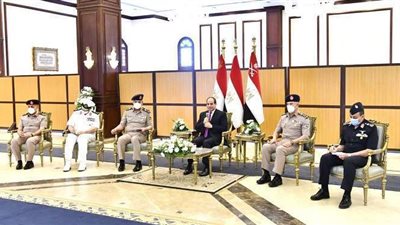 السيسي: الشعب المصري يقدر الجهود والتضحيات التي يقدمها أبطال القوات المسلحة