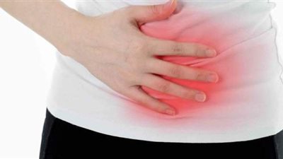 اعراض عسر الهضم.. حيل بسيطة تخلصك من الانتفاخ عقب الإفطار