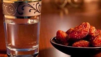 ما حكم الخطأ في ظن طلوع الفجر وغروب الشمس في الصيام؟