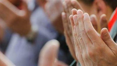 ما حكم القنوت في صلاة الفجر؟.. عضو لجنة الفتوى يجيب | فيديو