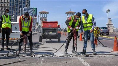 محافظ الإسكندرية يتابع أعمال إصلاح التلفيات بكوبري ستانلي