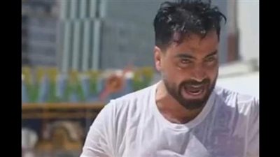 رامز جلال ساخرا من معتصم النهار: واقع في لبن بودرة.. ودقن أرطغرل