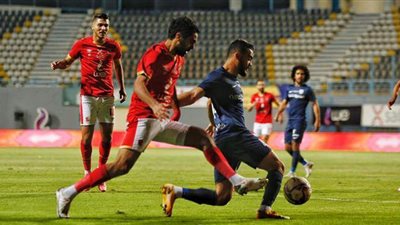 الأهلي يقسو على إنبي 0/3 في الشوط الأول | صور