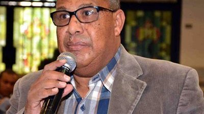 سوهاج توفر مصدات للزيوت لتأمين محطات مياه الشرب