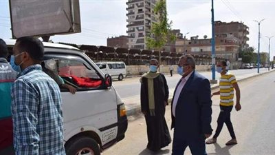 تحرير 60 محضرا لعدم ارتداء الكمامات بأبو قرقاص في المنيا