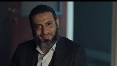 البقاء لله في إبراهيم.. محمد فراج يشوق الجمهور للحلقة الـ12 من لعبة نيوتن