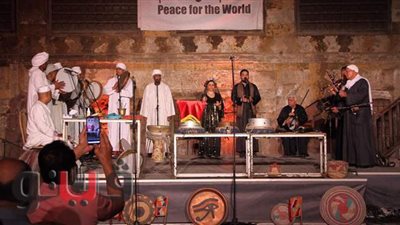 فرقة الطبول النوبية والآلات الشعبية تتألق على مسرح قبة الغوري | صور