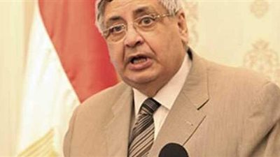 مستشار الرئيس: لم نرصد مضاعفات للقاح كورونا.. وندرس مصير الدراسة بالجامعات