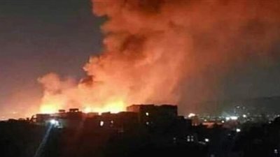 قتلى ومصابين في انفجار مخزن للسلاح وسط صنعاء | فيديو