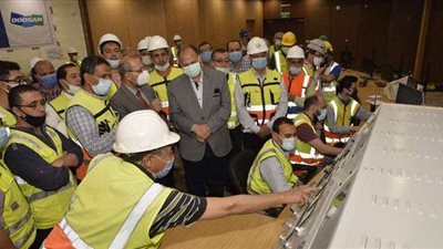 تشغيل تجريبي لمشروع الوحدة الثالثة لتوليد الكهرباء بالوليدية في أسيوط | فيديو