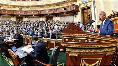 كامل الوزير يطالب بتعديل تشريعي يسمح بفصل متعاطي المخدرات من السكك الحديدية