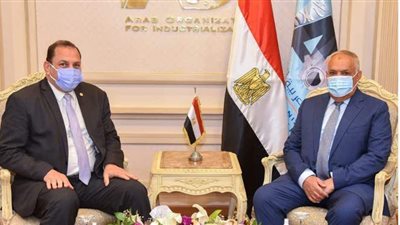 اتفاق العربية للتصنيع وهيئة الطاقة الذرية على تعميق التصنيع المحلي | صور