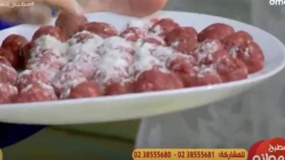 طريقة عمل شوربة اللسان عصفور بالكفتة | فيديو