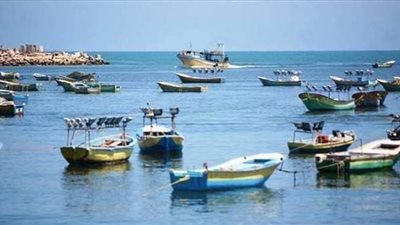 ردا على إطلاق صواريخ.. إسرائيل تغلق منطقة الصيد قبالة غزة