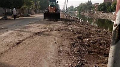 رصف طريق السلام العصيات ببني مزار المنيا