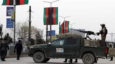 إصابة 16 طفلا بهجوم صاروخي على مجمع حكومي في أفغانستان