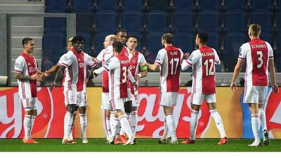 أياكس يحسم لقب الدوري الهولندي إكلينيكيا بفوزه على ألكمار 0/2