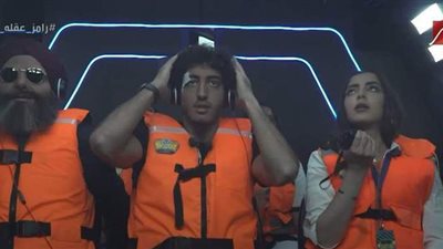 صدمة محمد هاني في كبسولة رامز عقله طار.. واللاعب يضرب رامز جلال | فيديو