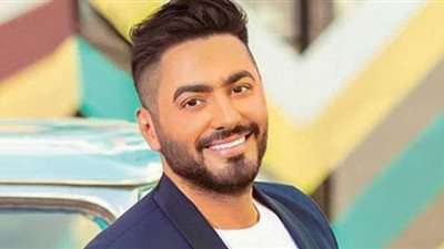 مسلسلات ولا سينما؟.. تامر حسني يستطلع رأي جمهوره في عمله الجديد
