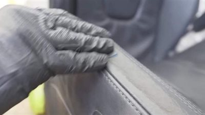 طرق تنظيف مقاعد السيارات وإعادتها إلى حالتها الأصلية |فيديو