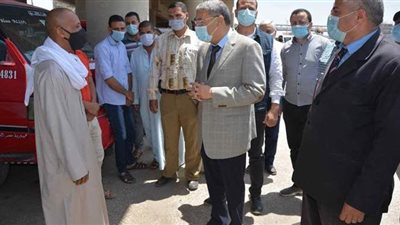 حملة مكبرة لمتابعة ارتداء الكمامات والإجراءات الاحترازية بالمنيا | صور