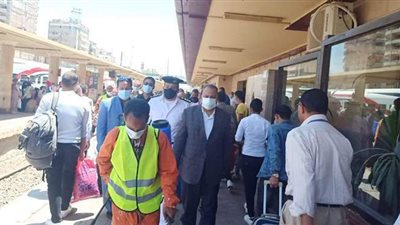 10 صور ترصد حملات تطهير وتعقيم منشآت أسيوط ضد كورونا