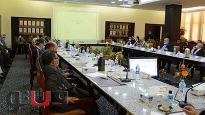 اجتماع مجلس جامعة الزقازيق بحضور  وزير القوي العاملة