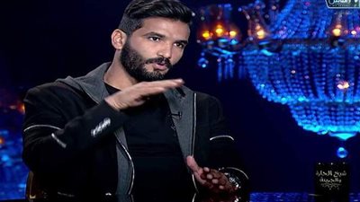 صالح جمعة: البطن قلابة وإمكانياتي أد عبدالله 10 مرات| فيديو