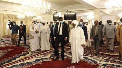 دقلو يترأس وفدا سودانيا رفيع المستوى للتعزية فى ديبي والتأكيد على مساندة إنجمينا