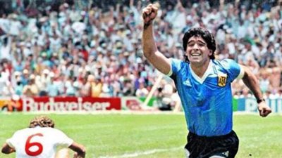 بعد تشريح الجثة.. التقرير الطبي لوفاة مارادونا يورط أطباءه وممرضات في جريمة قتله