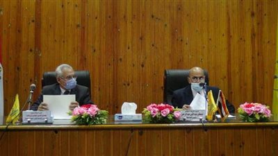 جامعة المنيا: تطبيق الكتاب الجامعي الإلكتروني العام المقبل