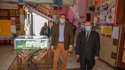 محافظ الدقهلية يتفقد سير لجان امتحانات النقل بالمنصورة