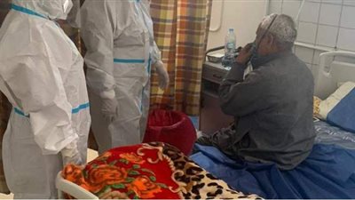 صحة سوهاج: علاج طبيعي لمرضى كورونا بمستشفيات المحافظة |صور