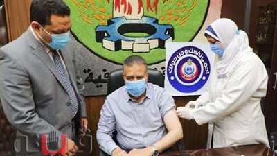 بعد تلقيه لقاح كورونا.. محافظ المنوفية يتفقد تطوير كورنيش بركة السبع