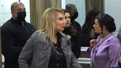 نادية الجندي تتورط في واقعة سرقة ببرنامج 