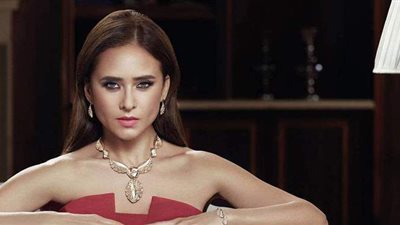 نيللي كريم: 