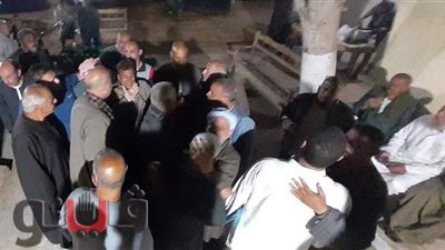 جلسة عرفية تنهي خلافا دام ٢١ عاما بين عائلتين في الغربية | فيديو